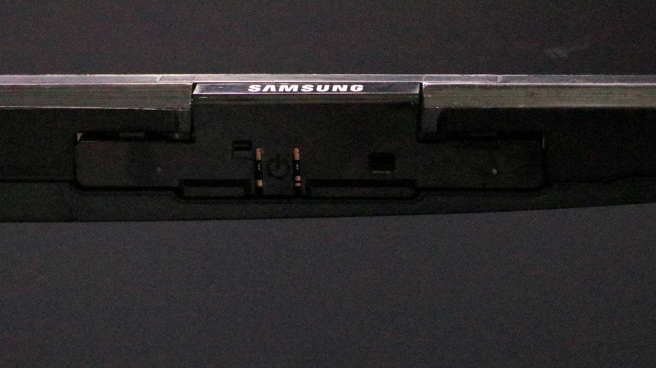 دکمه های فیزیکی تلویزیون سامسونگ BU8500